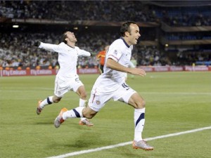 Landon Donovan scores goal in FIFA World Cup 2010