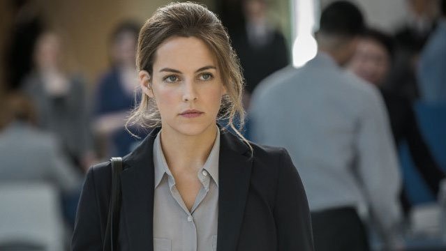 Girlfriend-Experience-Riley-Keough-Starz